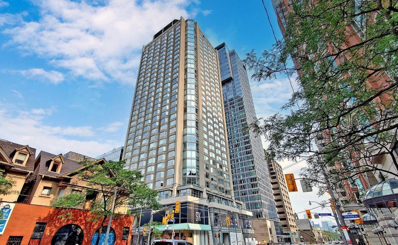 University Of Toronto Utsg Suites ภายนอก รูปภาพ